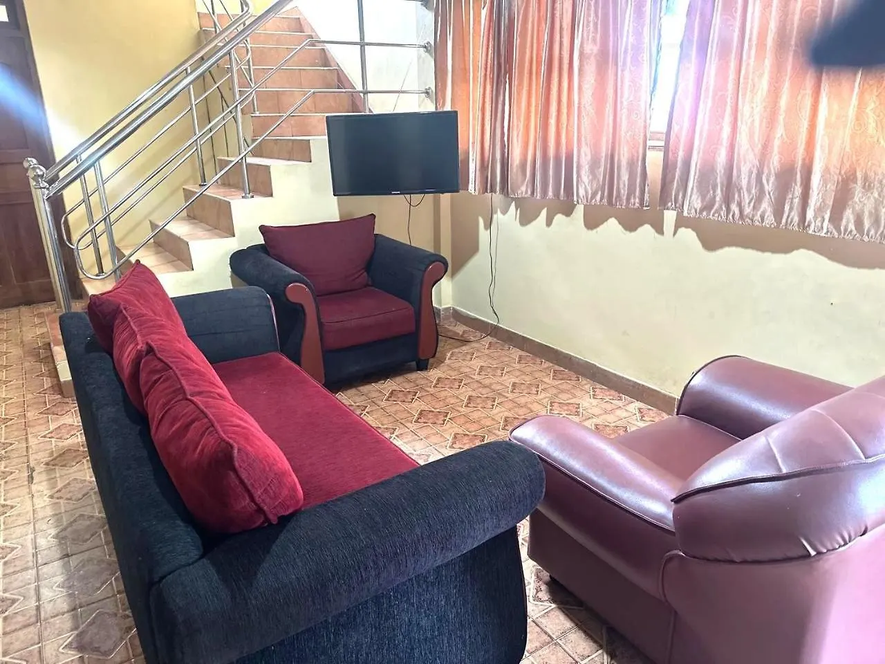 Pearl River Kandy Guest house