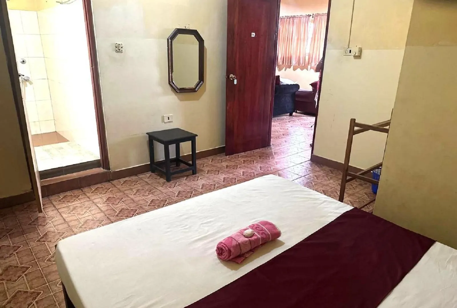 Pearl River Kandy Guest house